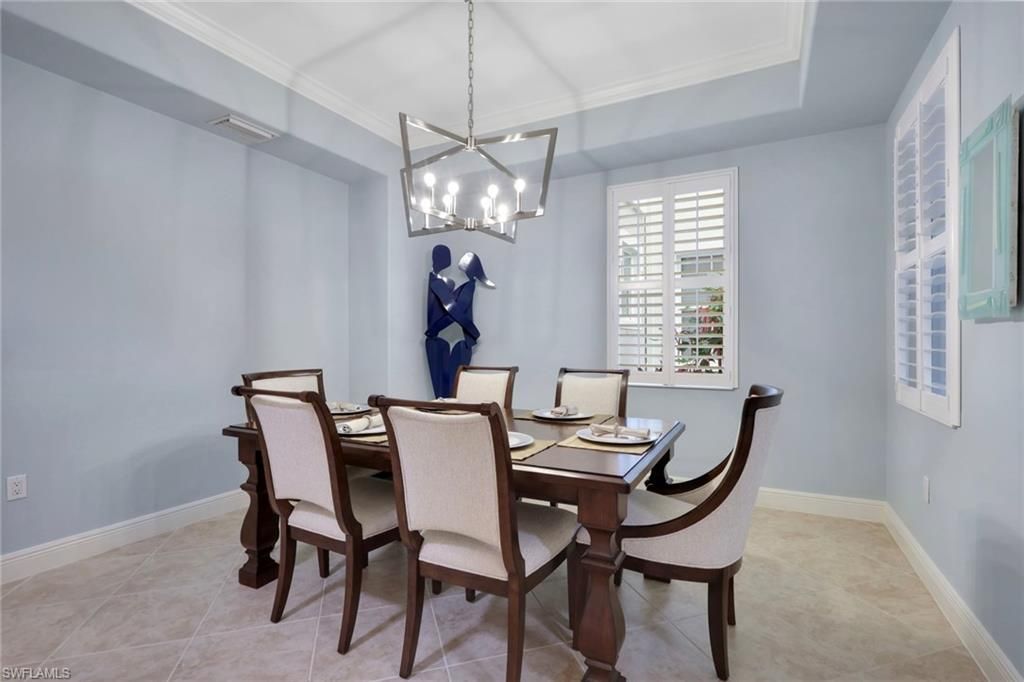 517 Avellino Isles Cir, Unit 101, Naples, FL 34119 Photo