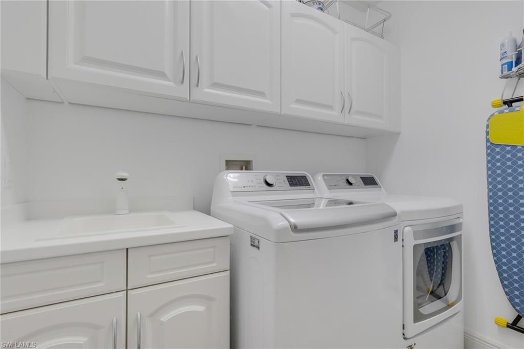 517 Avellino Isles Cir, Unit 101, Naples, FL 34119 Photo