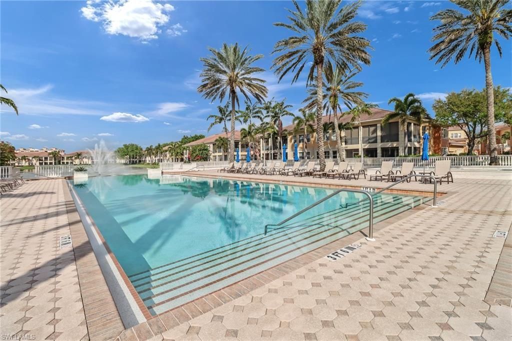 517 Avellino Isles Cir, Unit 101, Naples, FL 34119 Photo