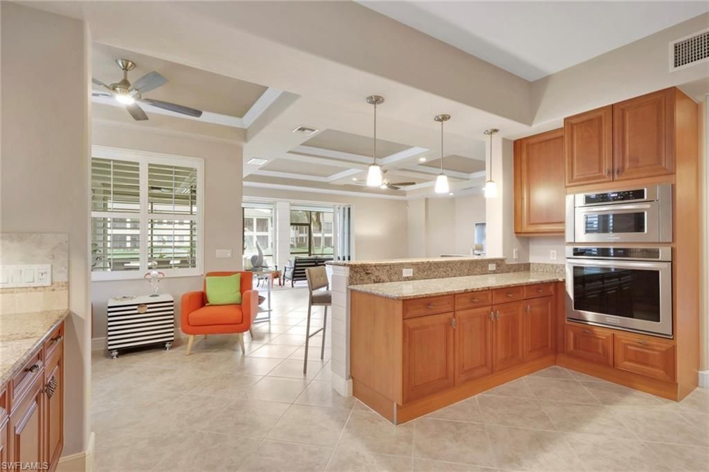 517 Avellino Isles Cir, Unit 101, Naples, FL 34119 Photo