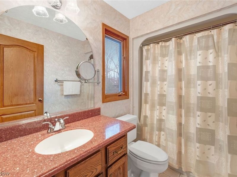 9421 Rainbow Lane, North Royalton, OH 44133 Photo 22