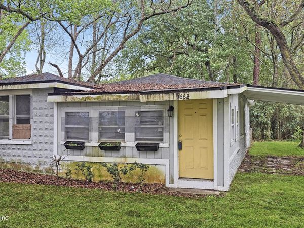 1662 OAKHURST Avenue, Jacksonville, FL 32208