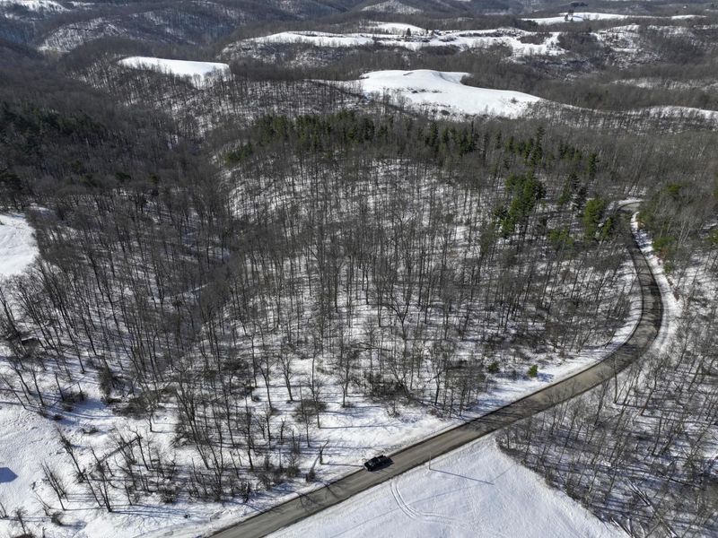 0 Tract 3 Bondi Ridge Rd , Woodsfield, OH 43793 Photo 1