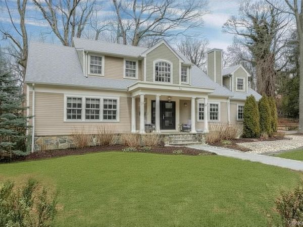 34 Hemlock Drive, Sleepy Hollow, NY 10591