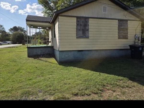 3946 VIOLA AVENUE SW, BIRMINGHAM, AL 35221