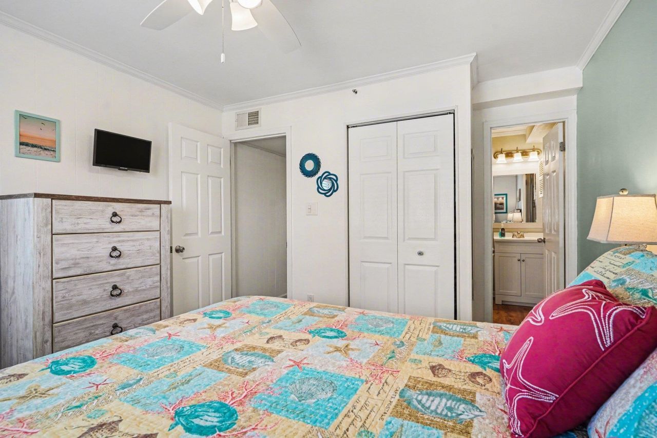 720 N Waccamaw Dr. Photo 18