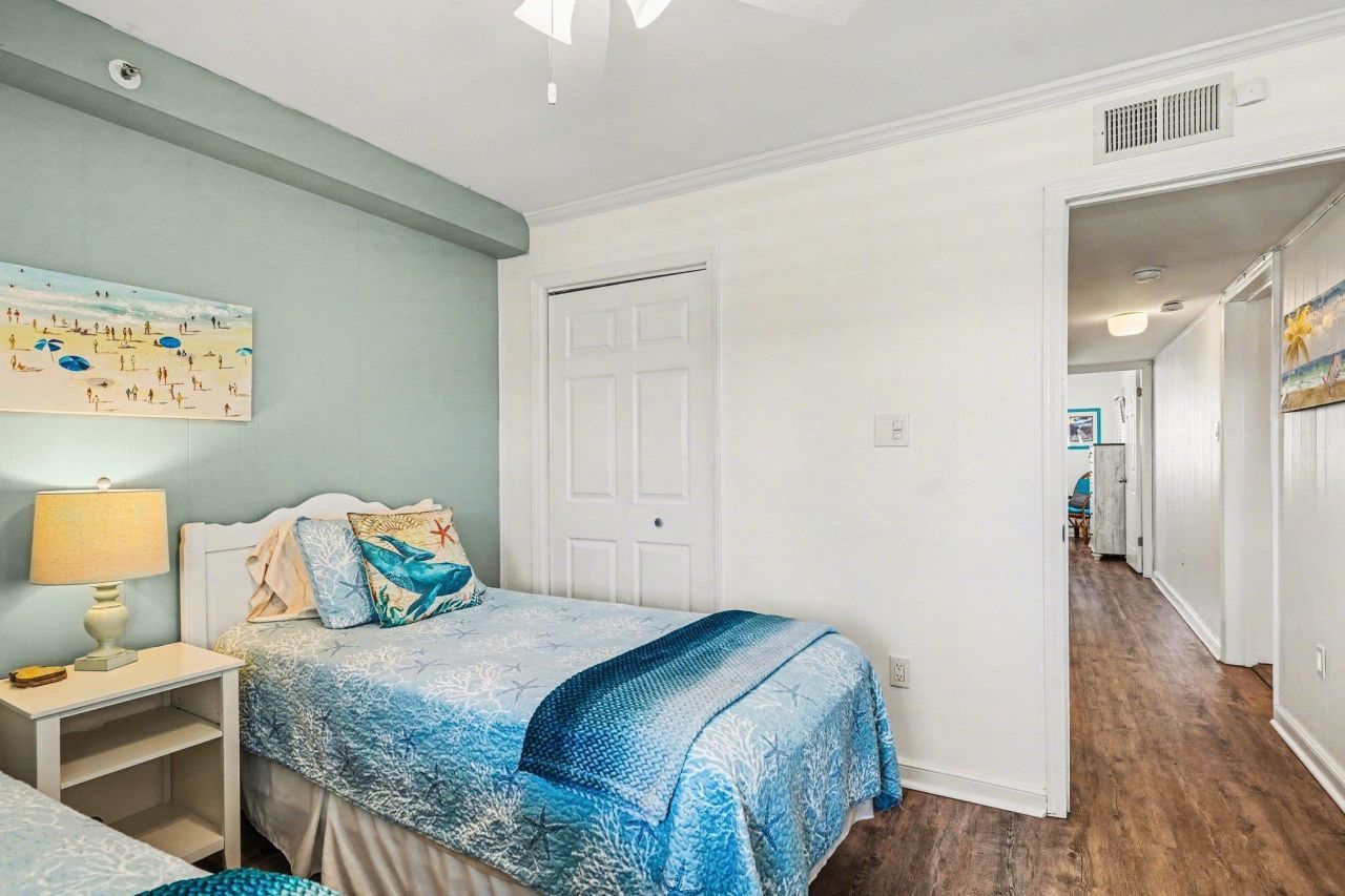 720 N Waccamaw Dr. Photo 21