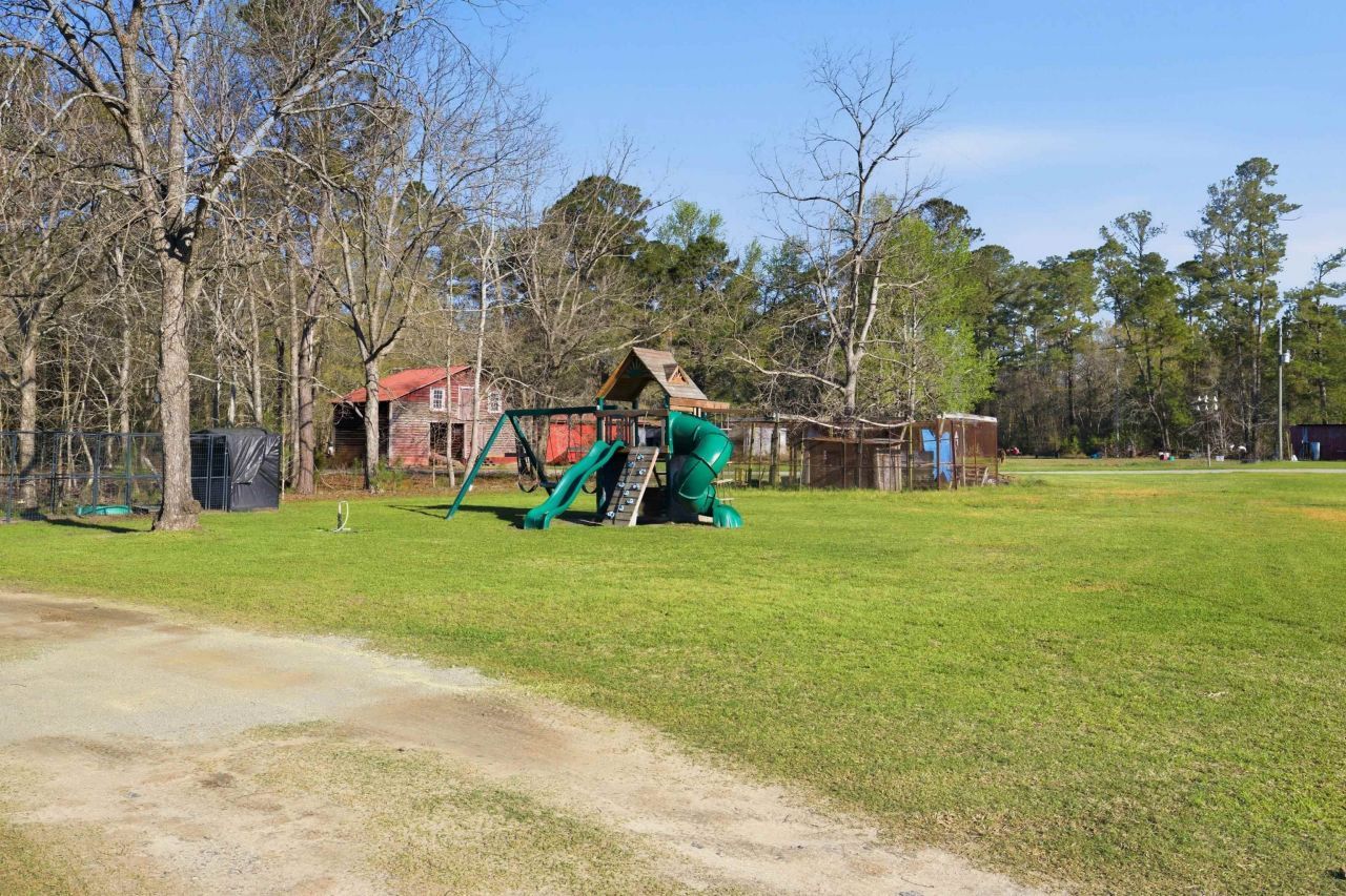 1468 Azalea Dr. Photo 15
