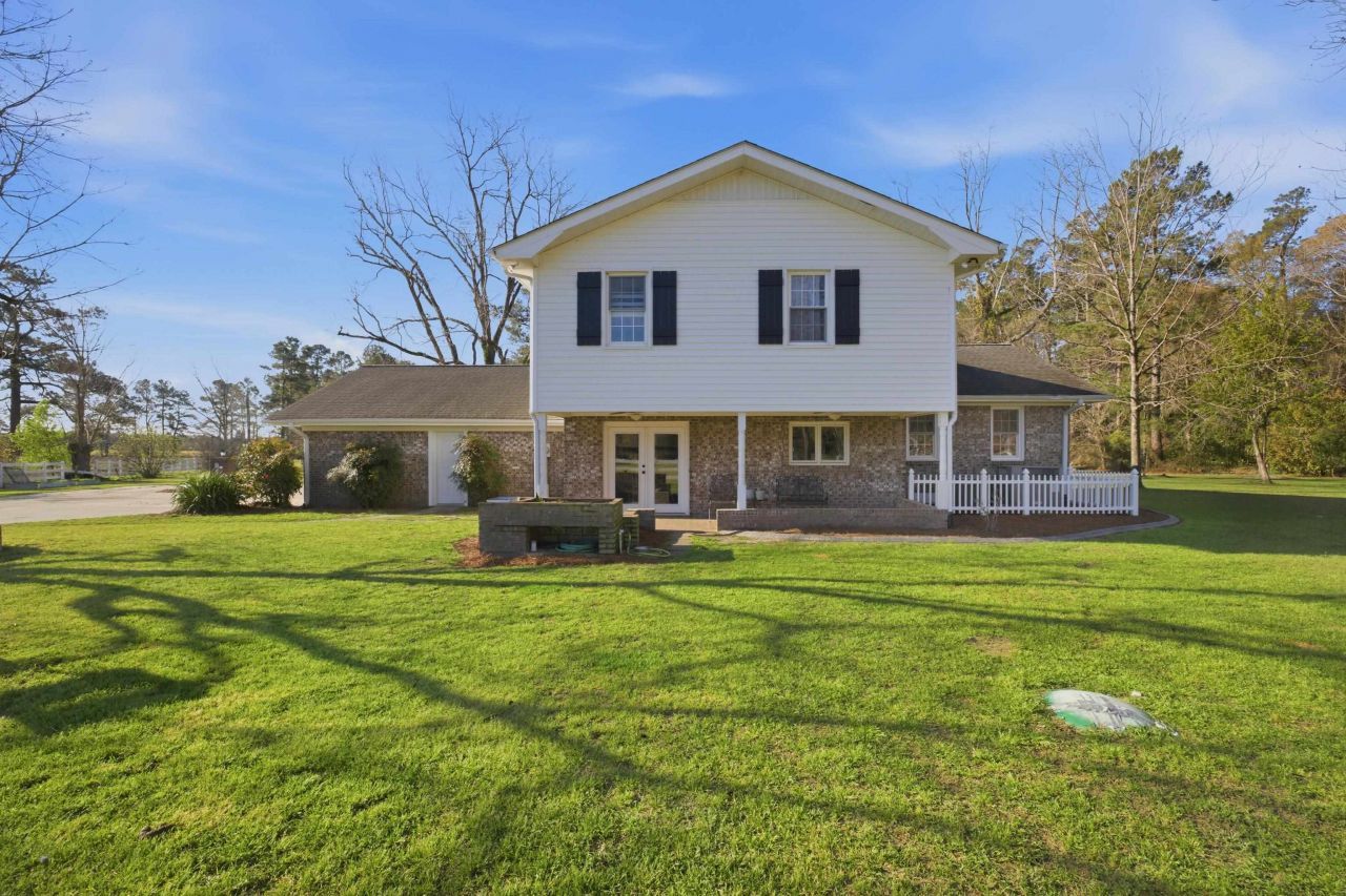 1468 Azalea Dr. Photo 23