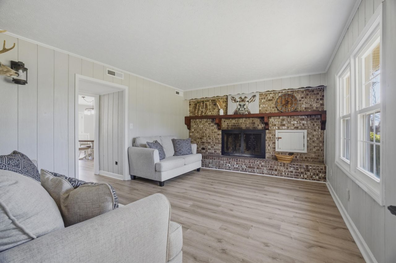 1468 Azalea Dr. Photo 46