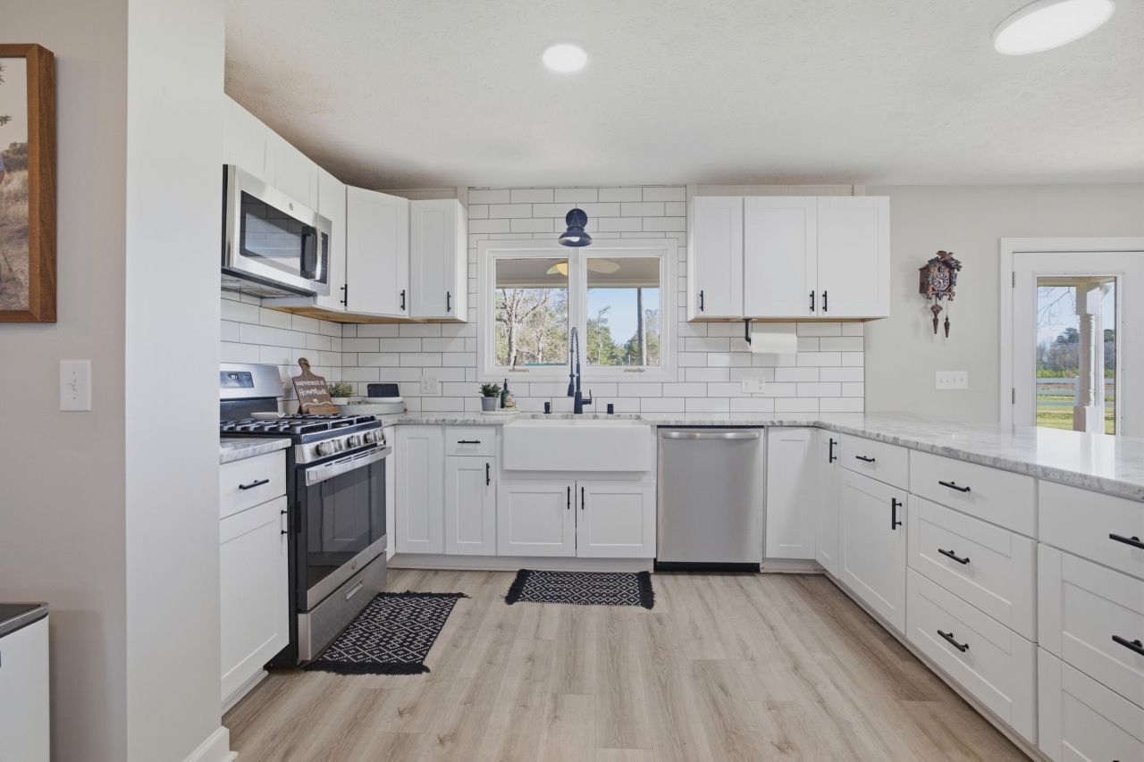 1468 Azalea Dr. Photo 86