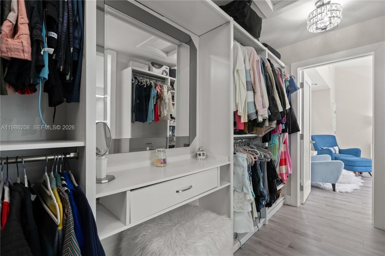 7330 SW 165th St , Palmetto Bay, FL 33157 Photo