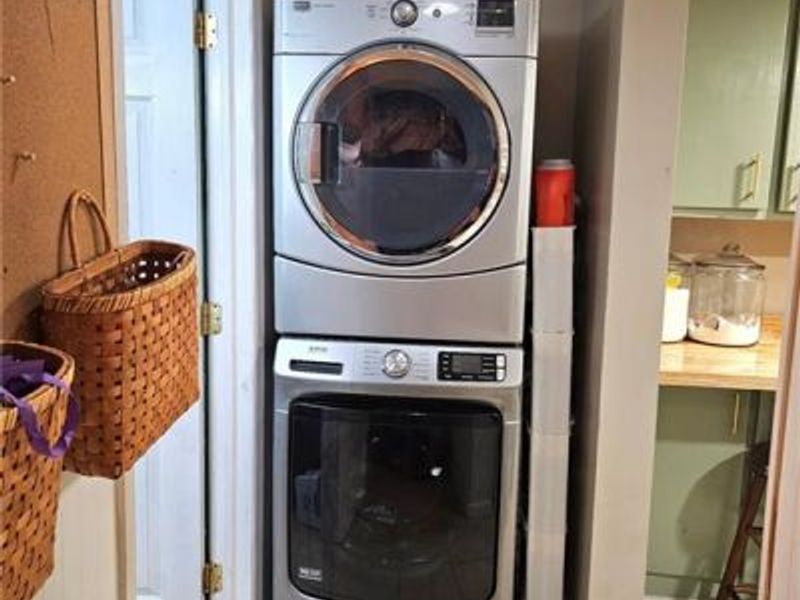 11 W Cross Street, Laura, OH 45337 Photo 8