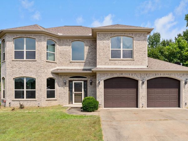 3030 Plateau Drive, Conway, AR 72032