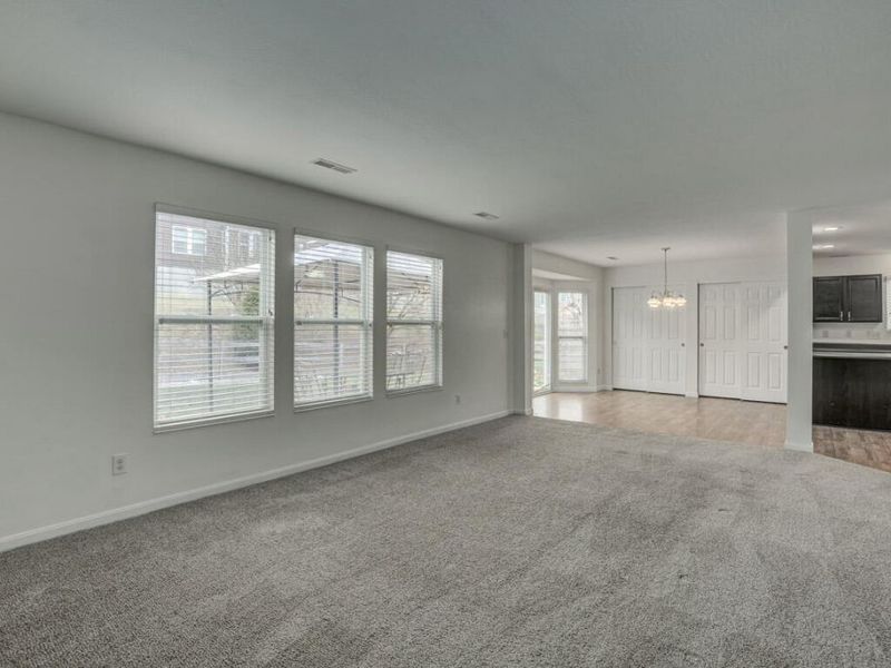 10150 Meadow Glen Drive, Independence, KY 41051 Photo 6