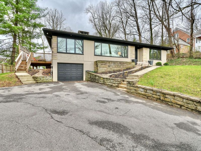 1083 Montague Road, Park Hills, KY 41011 Photo 2