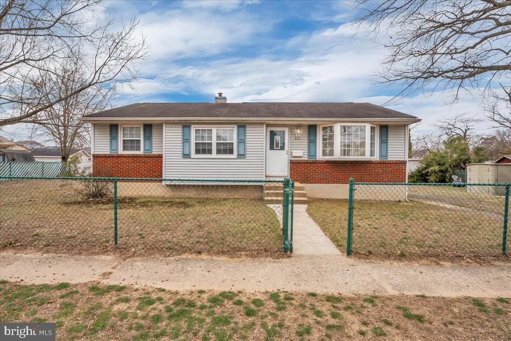 810 Asbury Avenue, National Park, NJ 08063 Main Photo