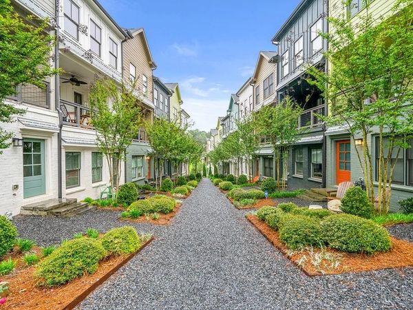 755 Dunlop Way, Atlanta, GA 30312