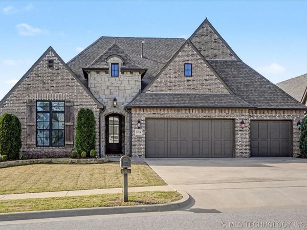 1014 W 86th Place S, Tulsa, OK 74132