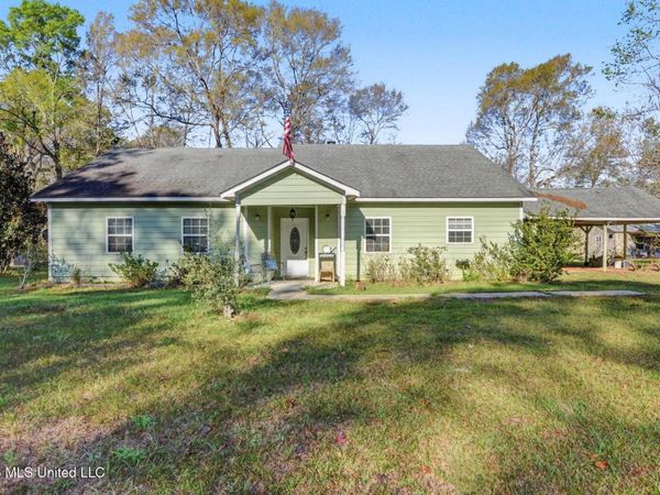 2221 Basin-Central Road, Lucedale, MS 39452