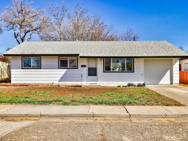 775 S 13th, Mountain Home, ID 83647