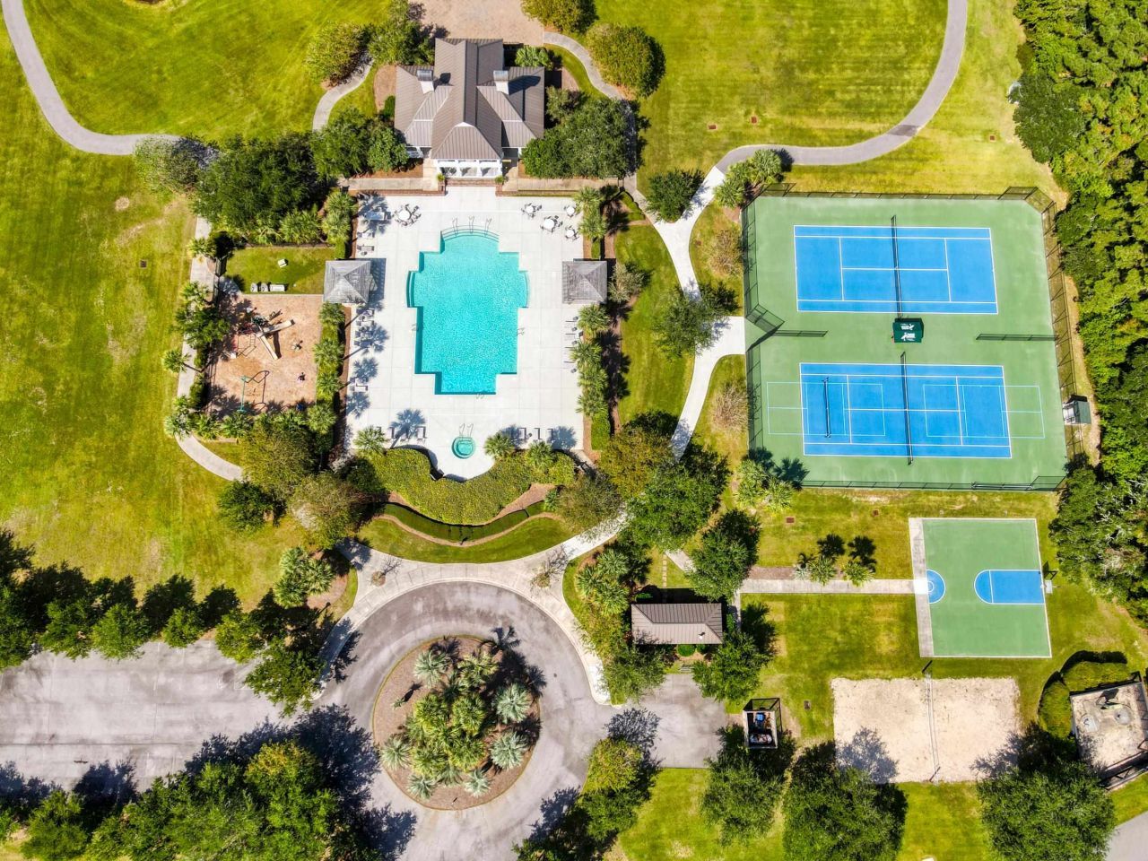 2735 Vanderbilt Blvd. Photo 13