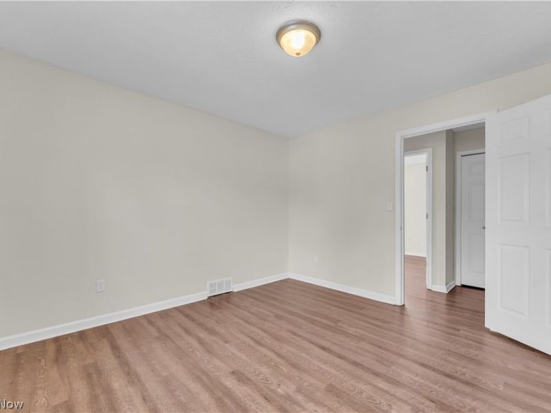 5498 Broad Boulevard, North Ridgeville, OH 44039 Photo 18