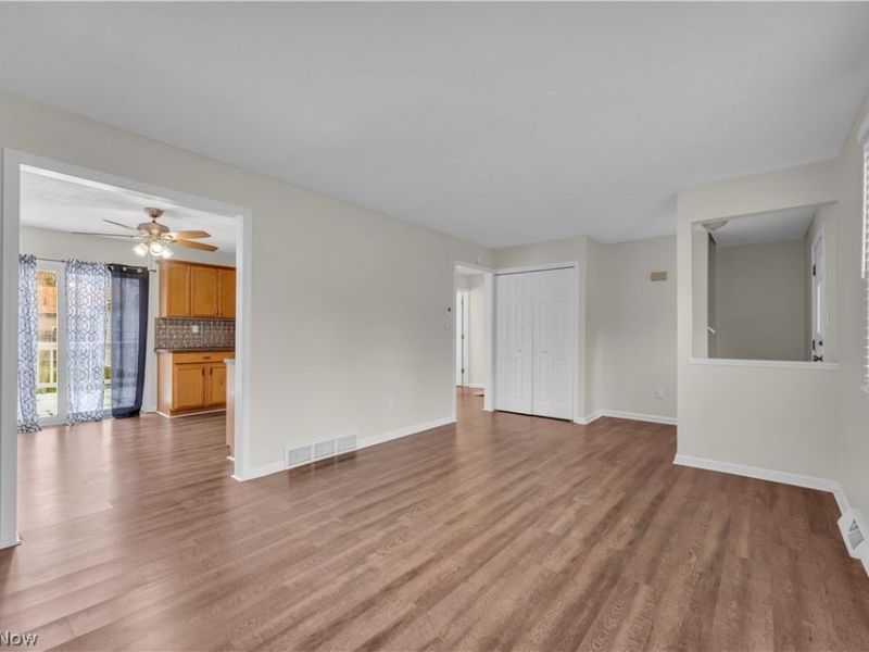 5498 Broad Boulevard, North Ridgeville, OH 44039 Photo 8