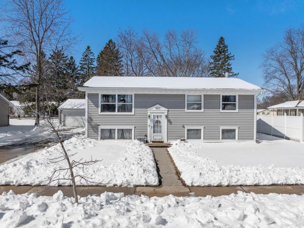1663 9th Avenue SE, Rochester, MN 55904