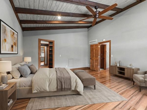 9708 Mill Creek Drive, Eden Prairie, MN 55347