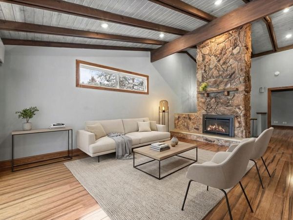 9708 Mill Creek Drive , Eden Prairie, MN 55347