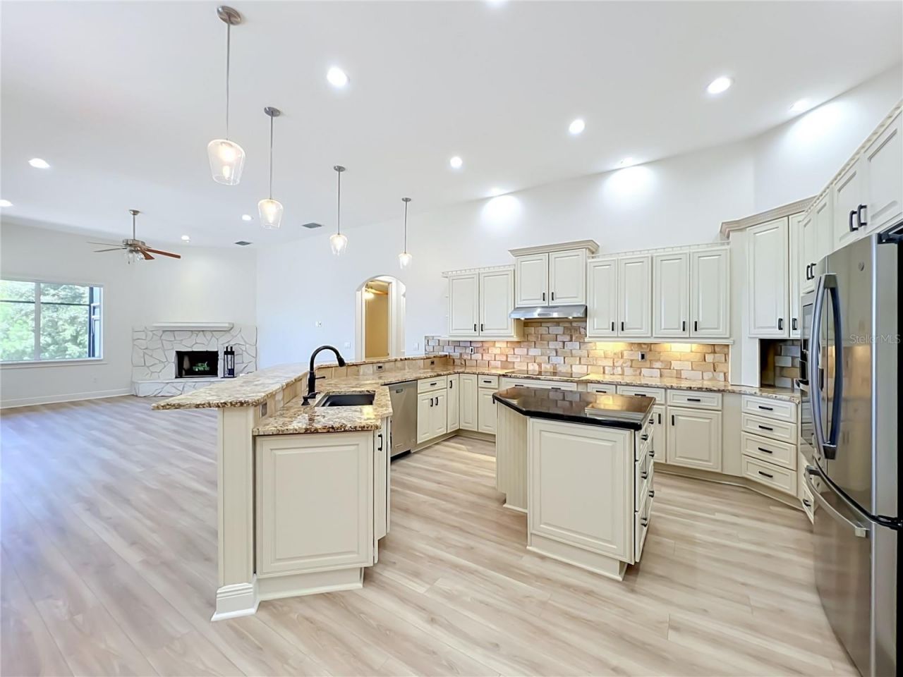 1412 Johns Cove Lane, Oakland, FL 34787 Photo