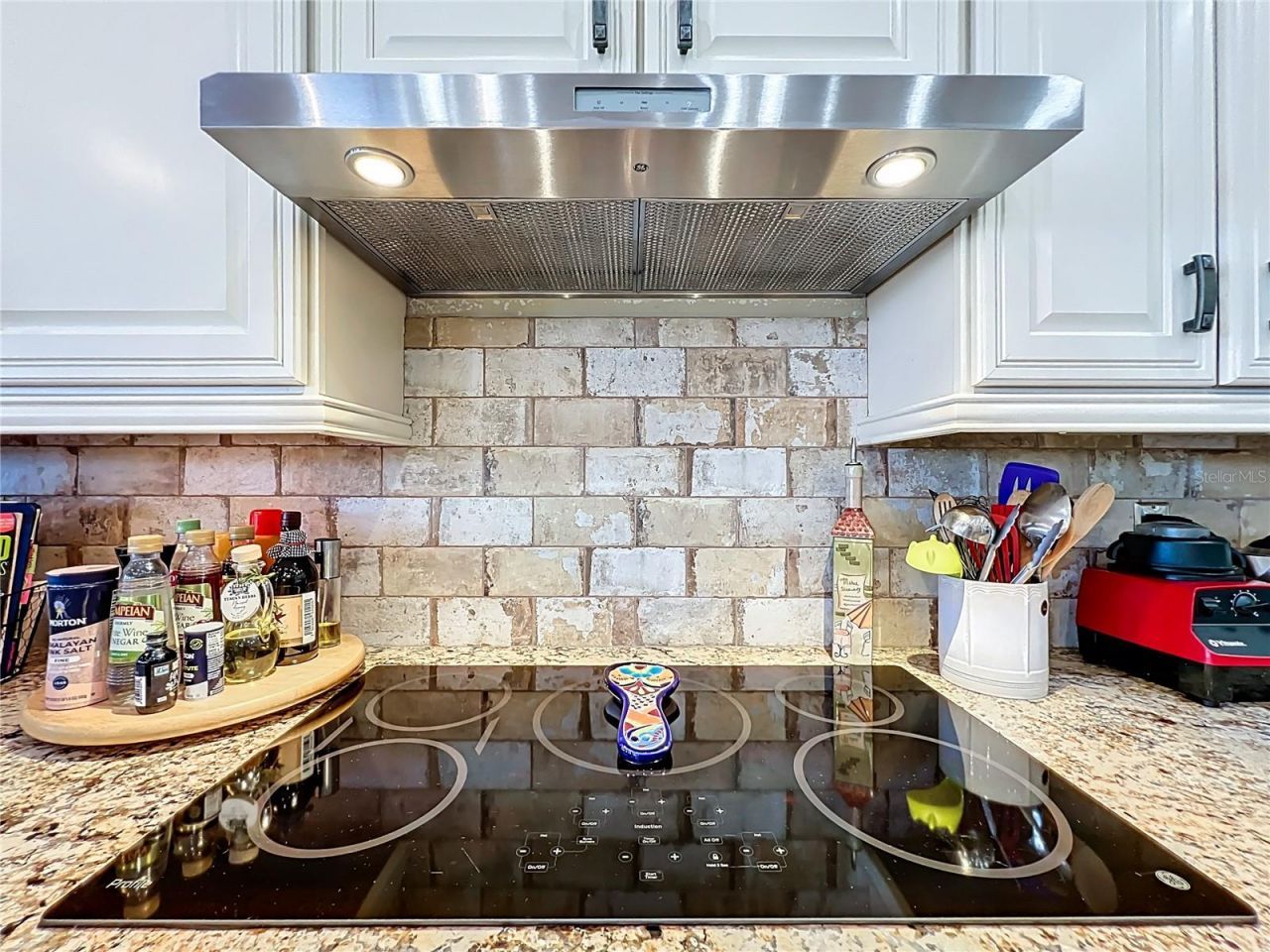 1412 Johns Cove Lane, Oakland, FL 34787 Photo