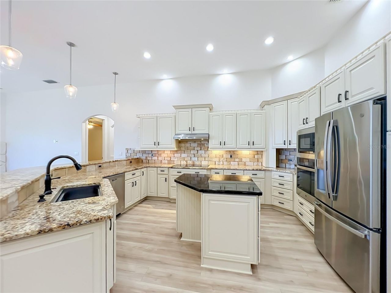 1412 Johns Cove Lane, Oakland, FL 34787 Photo