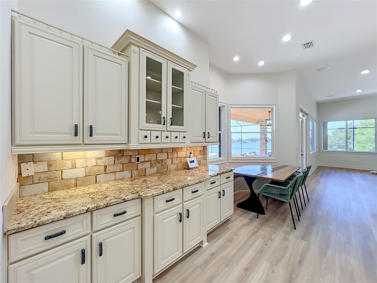1412 Johns Cove Lane, Oakland, FL 34787 Photo