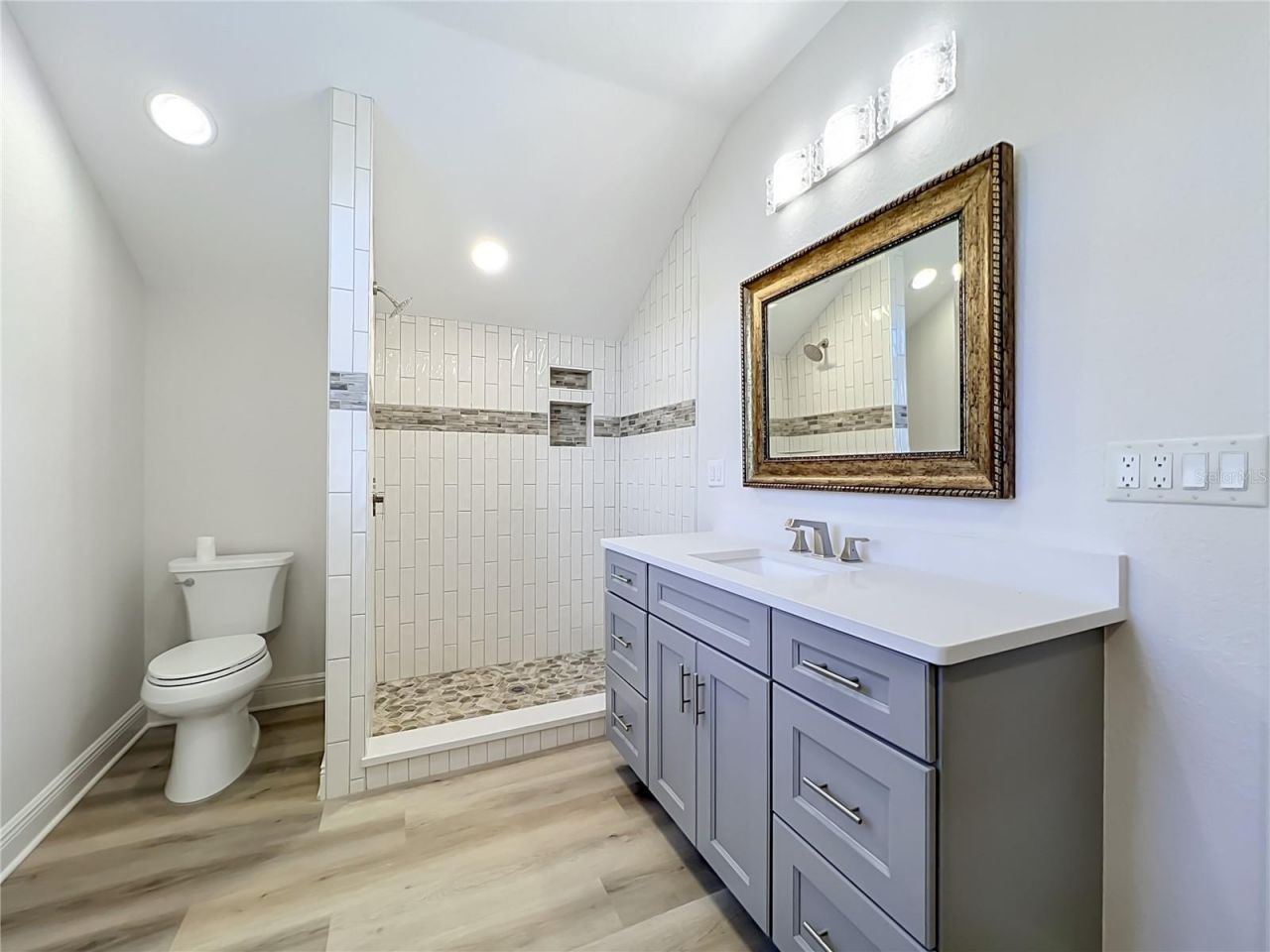 1412 Johns Cove Lane, Oakland, FL 34787 Photo