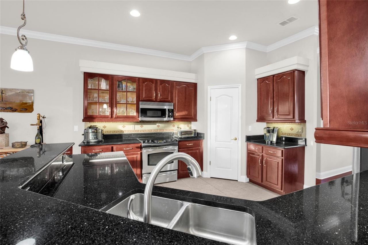 3359 W Locanda Circle, New Smyrna Beach, FL 32168 Photo