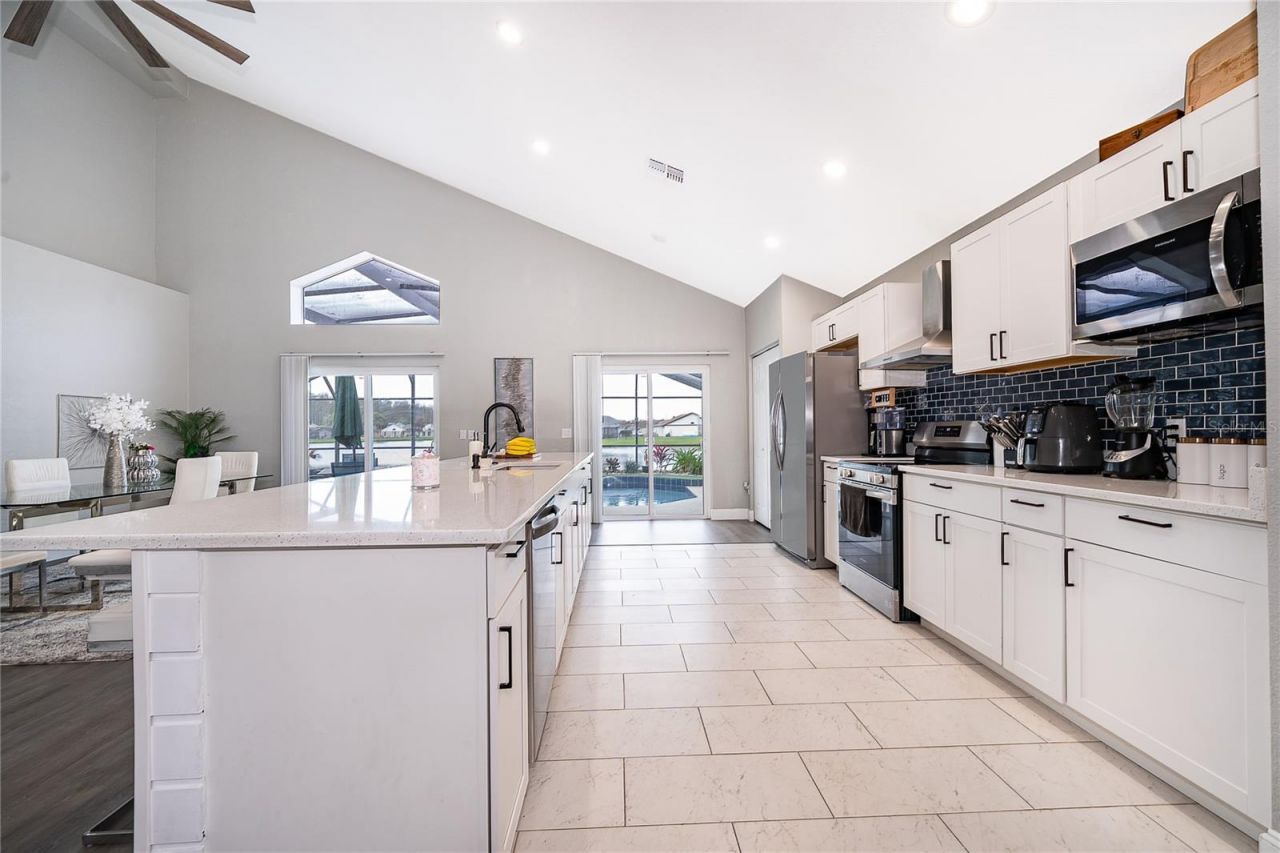 3007 Stillwater Drive , Kissimmee, FL 34743 Photo