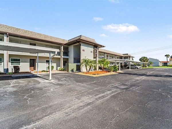 5197 SILENT LOOP, Unit 121, NEW PORT RICHEY, FL 34652