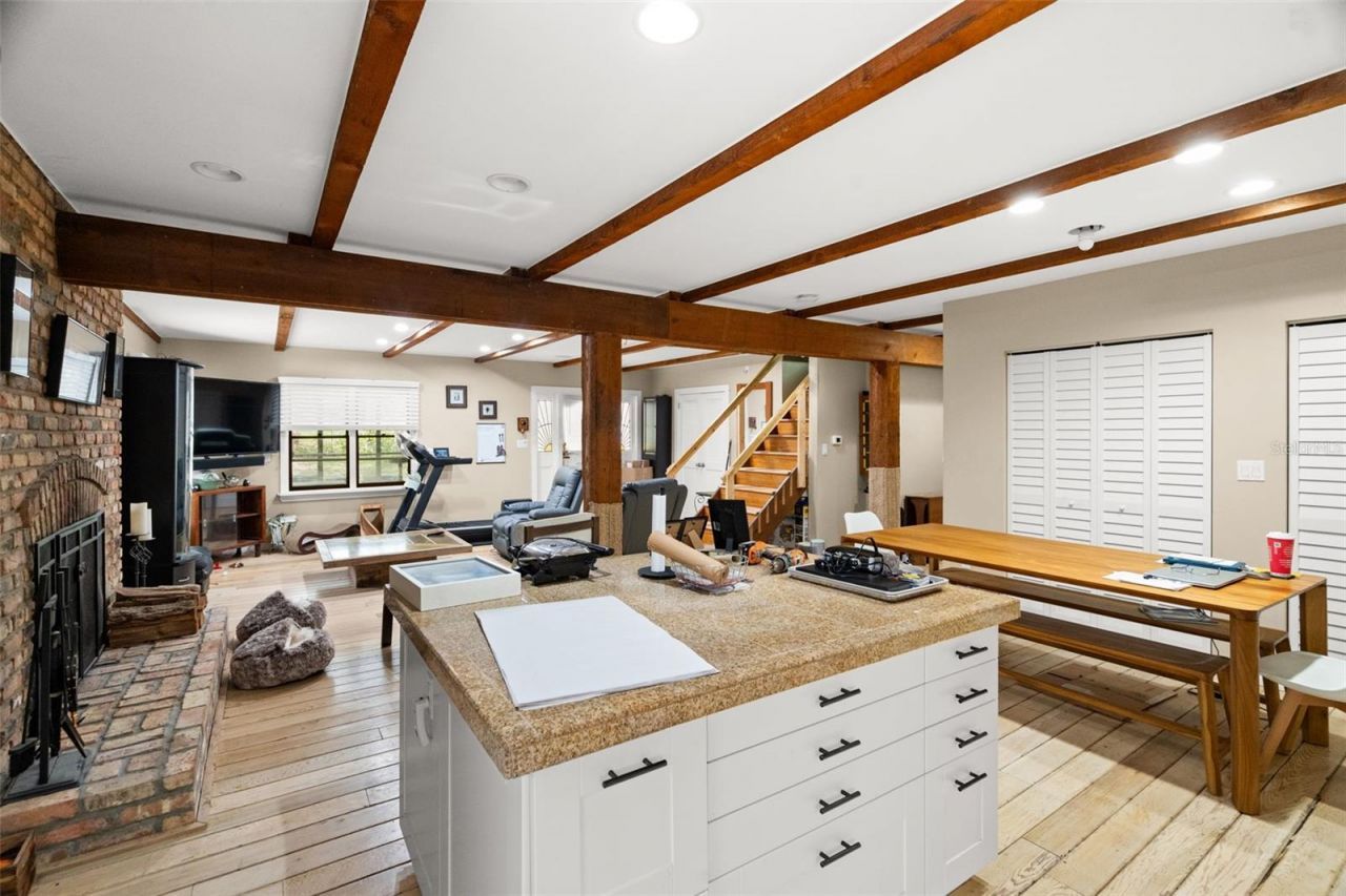 6890 County Road 95, Palm Harbor, FL 34684 Photo