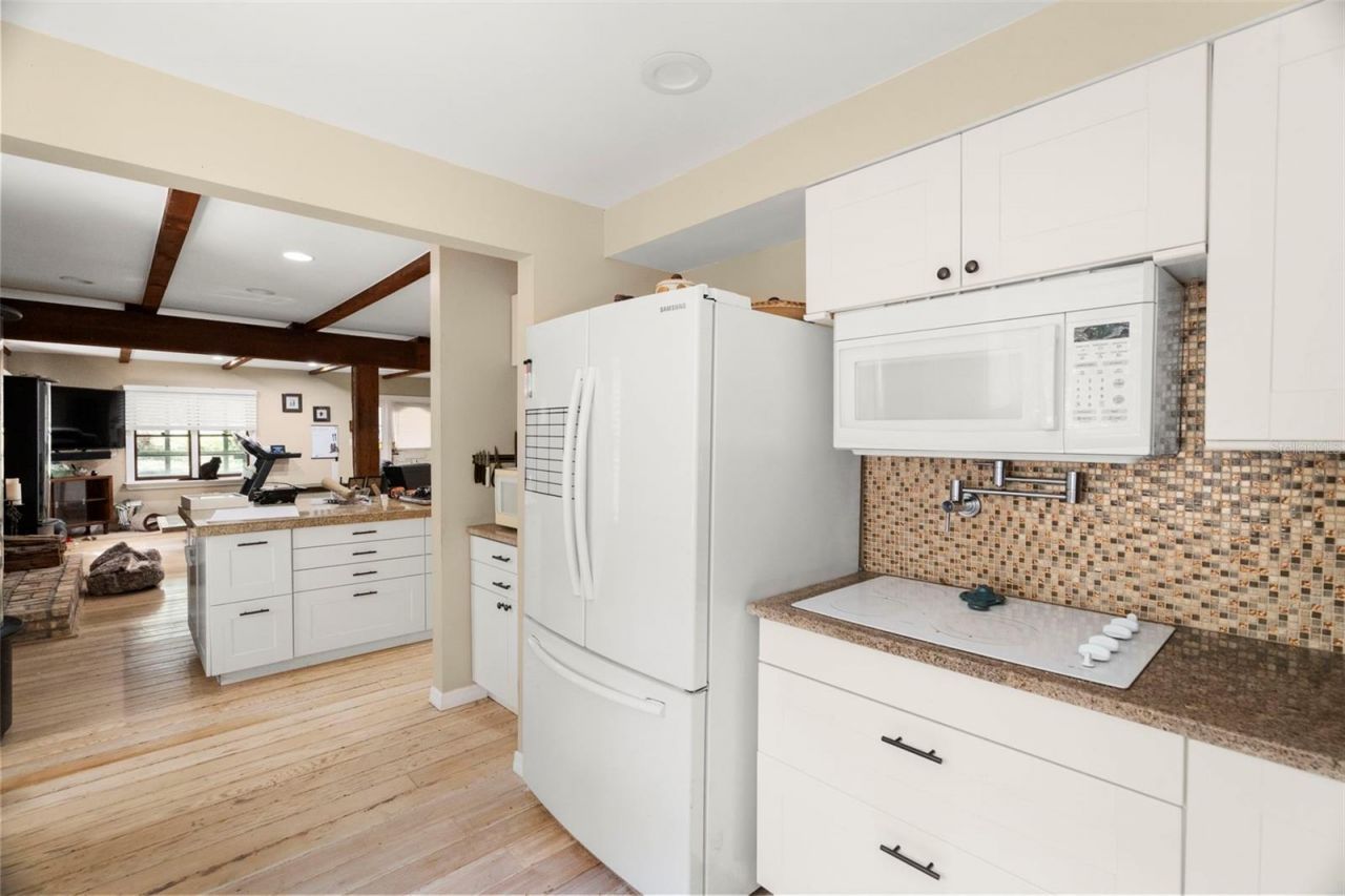 6890 County Road 95, Palm Harbor, FL 34684 Photo