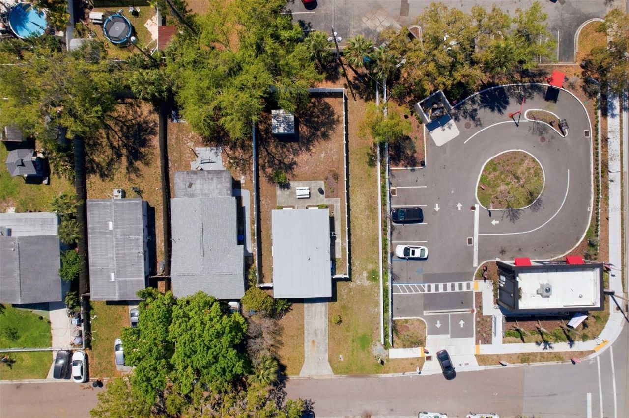 320 93rd Avenue N, Saint Petersburg, FL 33702 Photo