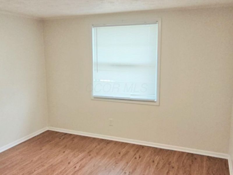 2010 Willoway Court N, Columbus, OH 43220 Photo 11