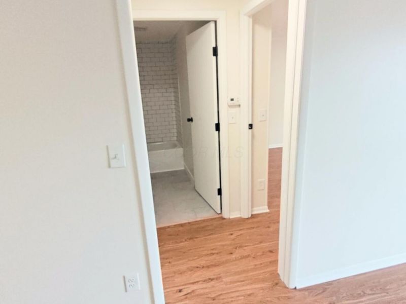 2010 Willoway Court N, Columbus, OH 43220 Photo 8