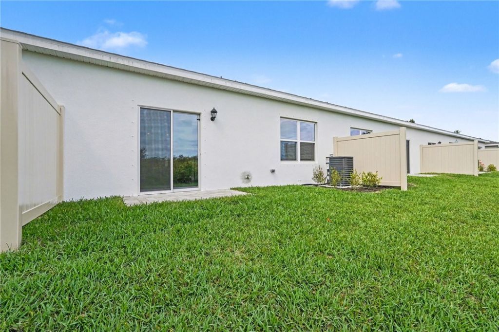 8995 Orchid Reserve Circle, Sebastian, FL 32958 Photo