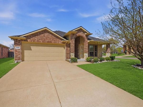 1500 Syracuse Drive, Van Alstyne, TX 75495