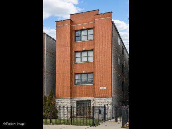 2406 W Flournoy Street, Unit 4, Chicago, IL 60612