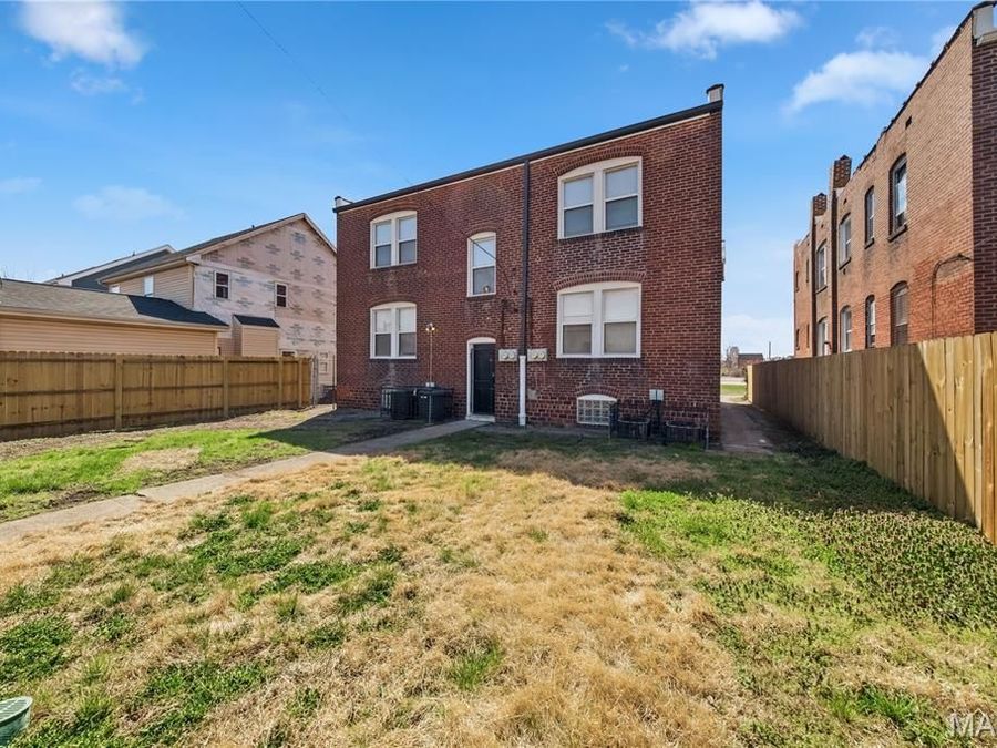 Property Image 93