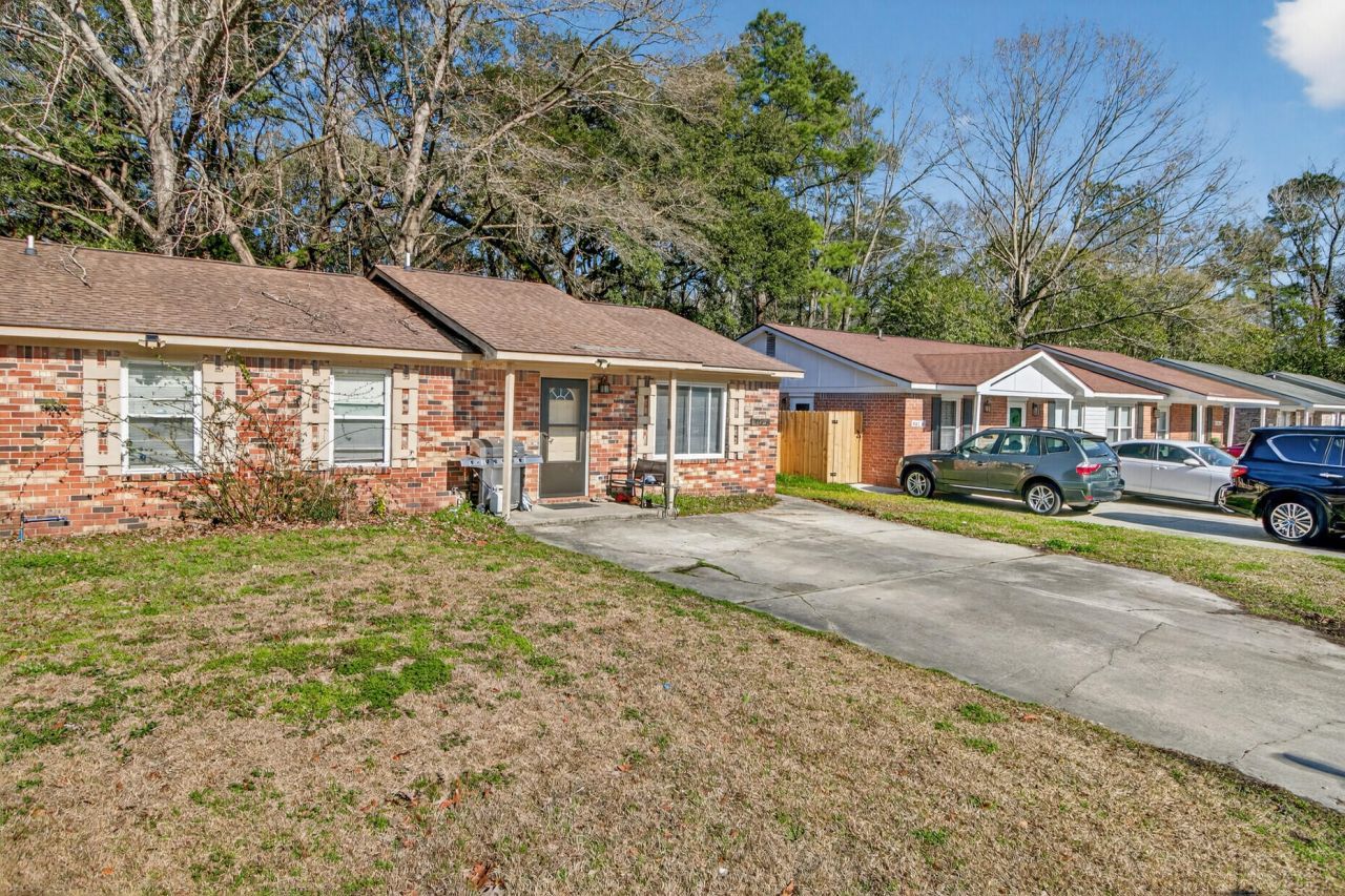 809 Sandpiper Drive Photo 4