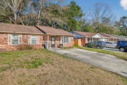 809 Sandpiper Drive photo 4